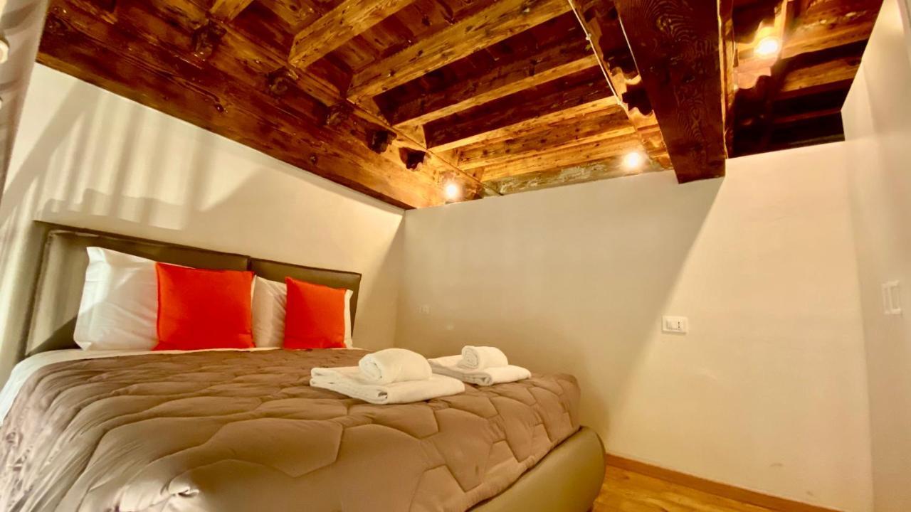 Santa Croce Apt Флоренция Екстериор снимка